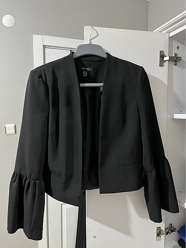 Neew Look Kısa Blazer Ceket