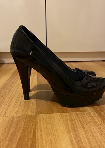 36 Beden Siyah Rugan Platform Topuklu Kadın Stiletto