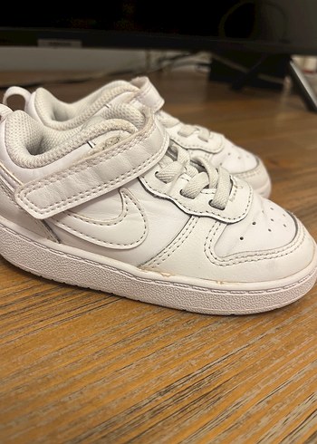 23 Beden Nike court low Spor Ayakkabı