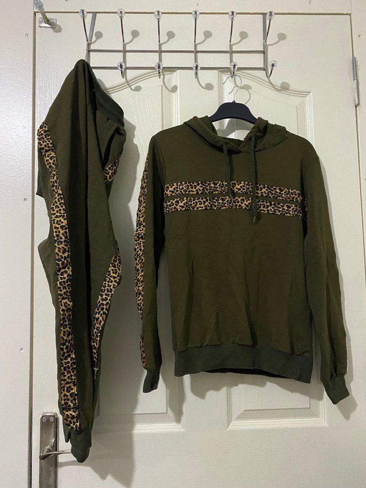 Haki 
Kapüşonlu Yılan Desenli Sweatshirt - Görsel 5