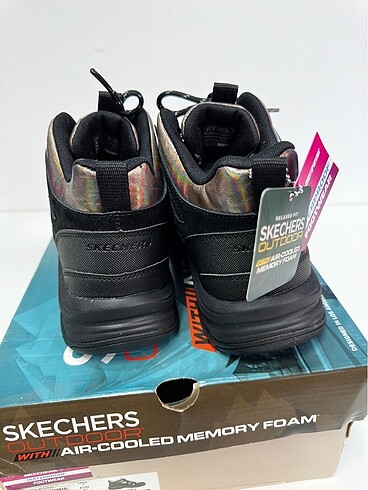 40 Beden Skechers bayan kışlık bot