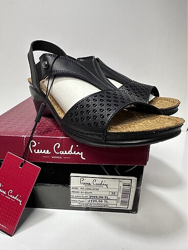 Pierre Cardin bayan sandalet terlik