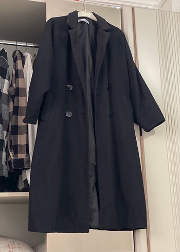 Siyah Düğmeli Uzun Kaban - Görsel 3