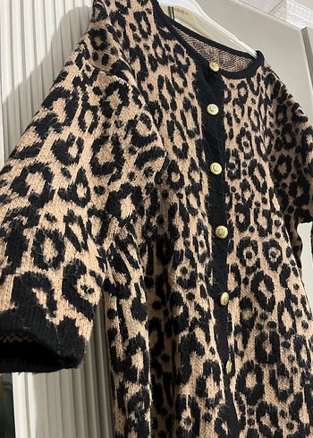 Düğmeli Leopar Desenli Bohem Kadın Hırka - Görsel 3