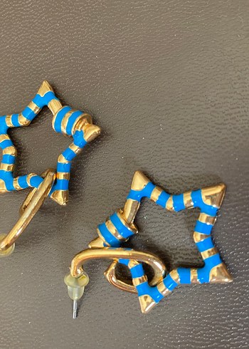  Beden Mavi Desenli Mini Zincir Detaylı Yıldız Küpe