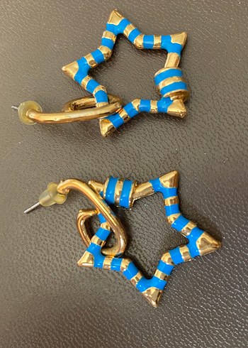 Mavi Desenli Mini Zincir Detaylı Yıldız Küpe