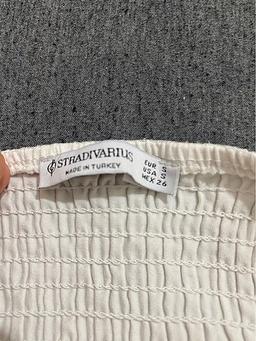 s Beden Stradivarius korse