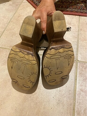 Dolgu topuk ayakkabı - Görsel 10