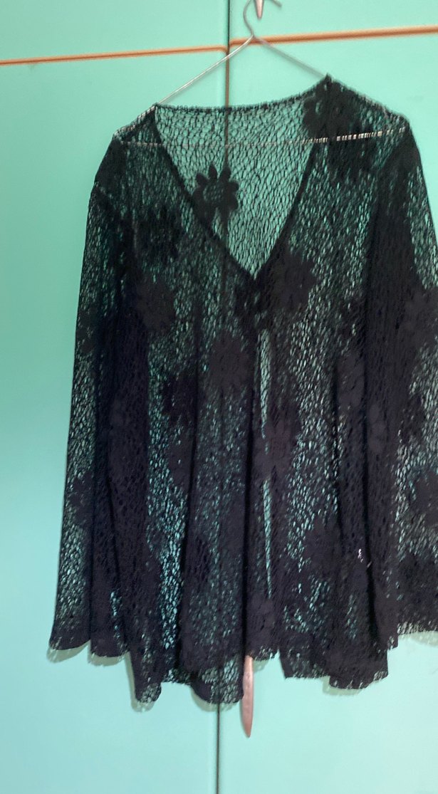 Dantel Detaylı Siyah Kadın Hırka - Görsel 3