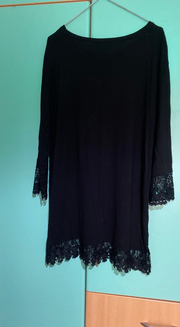 Siyah Dantel Detaylı Midi Uzun Kollu Tunik - Görsel 3