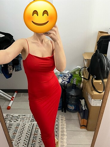 Zara kırmızı elbise