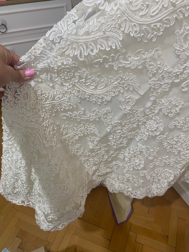 Dantel Detaylı Beyaz Uzun Balık Gelinlik - Görsel 3