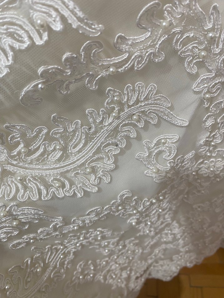 Dantel Detaylı Beyaz Uzun Balık Gelinlik - Görsel 4