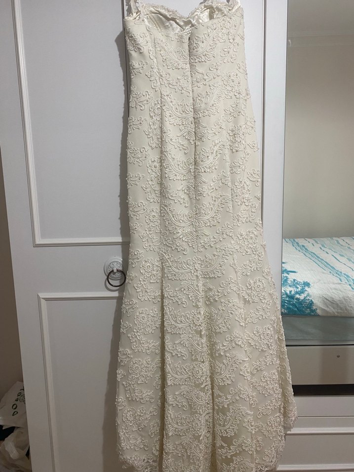 Dantel Detaylı Beyaz Uzun Balık Gelinlik - Görsel 2