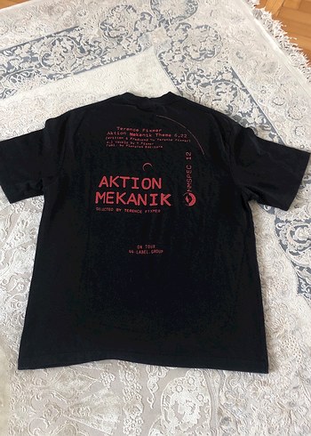 Siyah Baskılı Rock Punk Tişört - Görsel 3