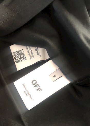 Off-White Siyah Baskılı Erkek Tişört - Görsel 3