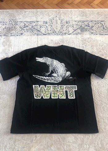 Siyah Baskılı Erkek Tişörtiki kol altı61 boyu76 cm - Görsel 4