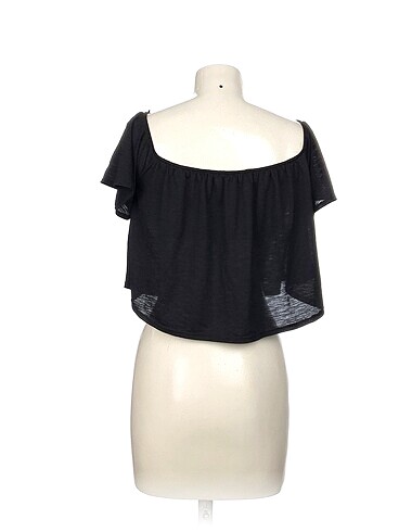 s Beden Bershka Bluz %70 İndirimli.