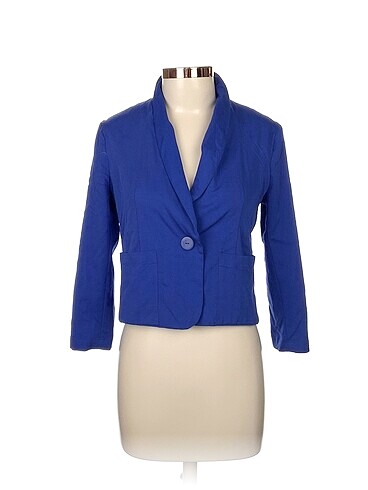 Bershka Blazer %70 İndirimli.
