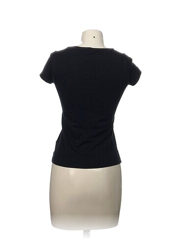 s Beden H&M T-shirt %70 İndirimli.