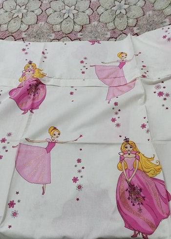 Renkli Baskılı Pembe nevresim takimi taç marka 190. 200 - Görsel 4