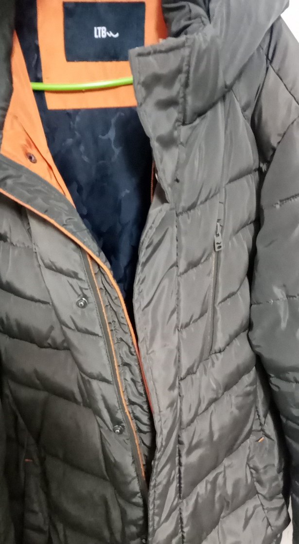 Gri Kapüşonlu Kadın Kışlık Mont - Görsel 5