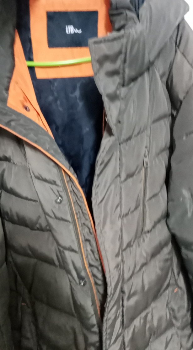 Gri Kapüşonlu Kadın Kışlık Mont - Görsel 4