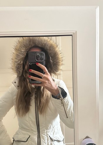 Zara Kürklü Beyaz Kadın Kışlık Mont