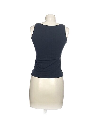 xs Beden Diğer T-shirt %70 İndirimli.