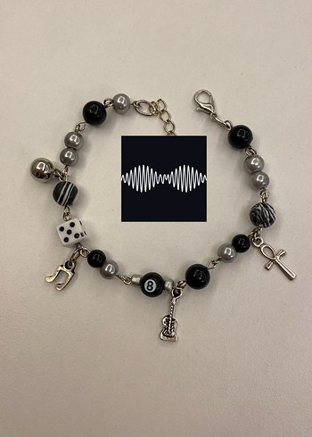 Arctic monkeys bileklik