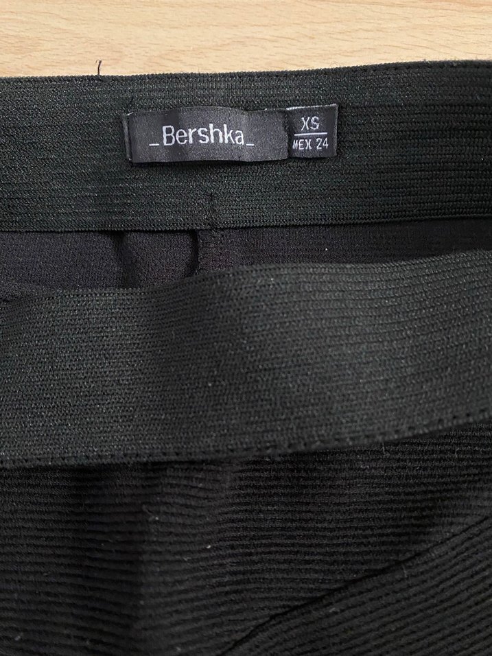Bershka Kadın Siyah  Mini Etek - Görsel 4