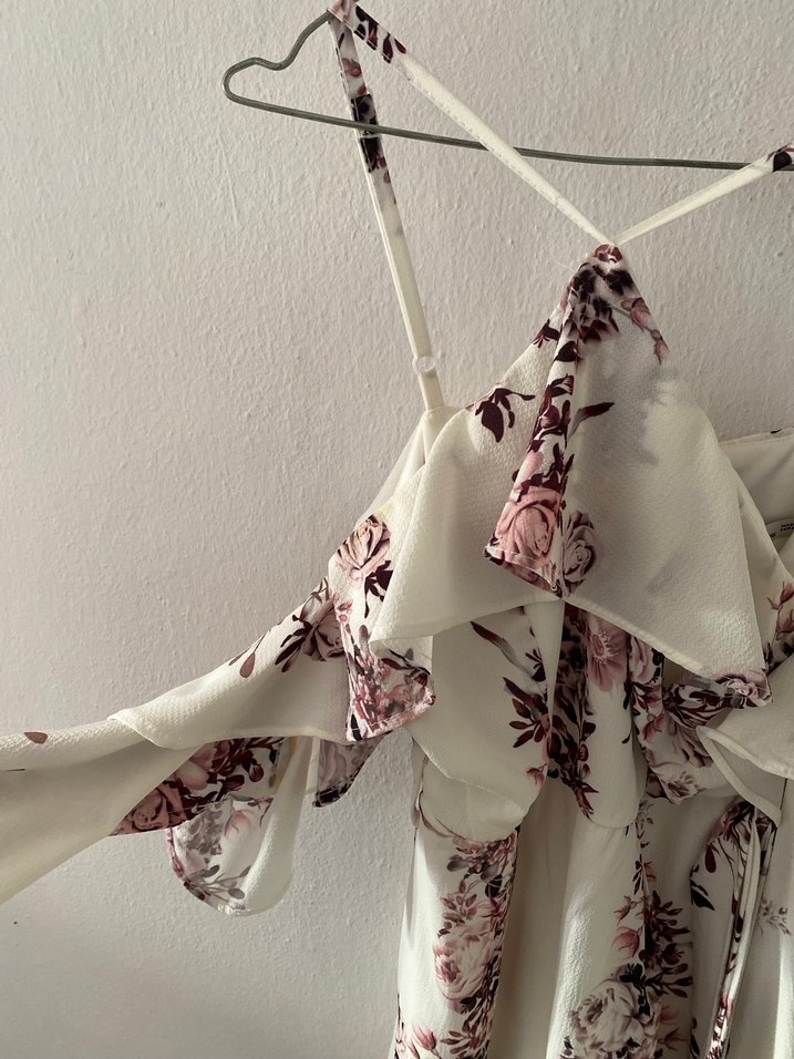 Çiçekli Beyaz Mini Tulup - Görsel 3