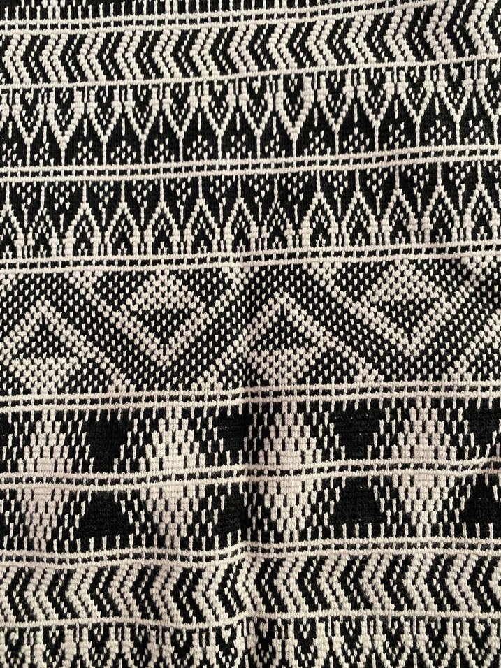 Bershka Örgü Desenli Siyah Mini Etek - Görsel 3