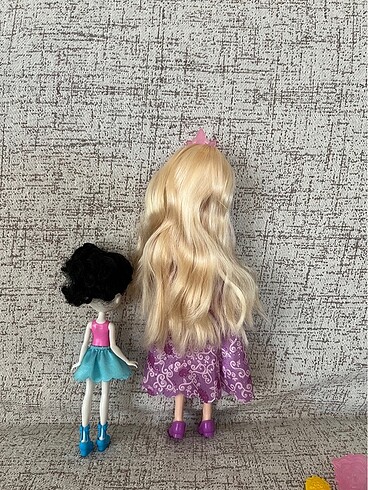 Beden Rapunzel ve Enchantimals bebek