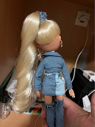 Beden Renk Bratz