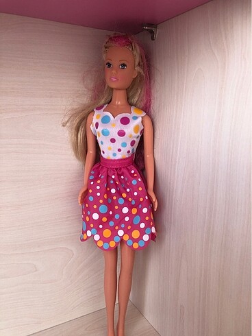 Barbie bebek