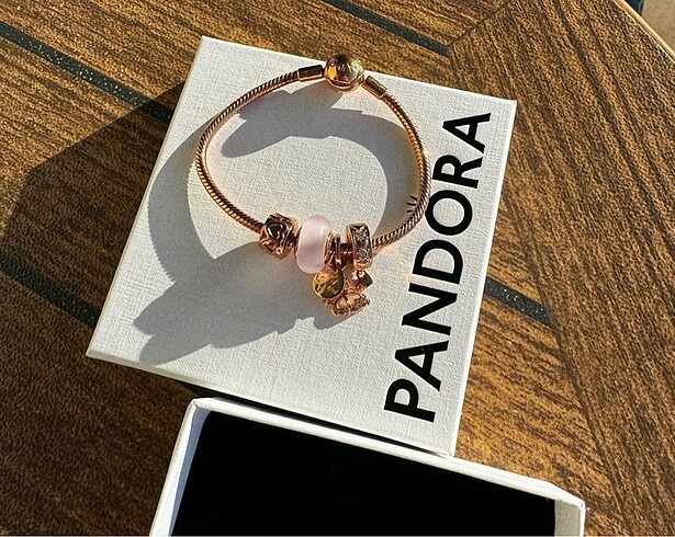 Pandora bileklik