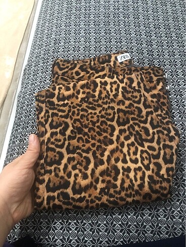 Zara leopar pantolon