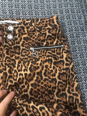 m Beden kahverengi Renk Zara leopar pantolon