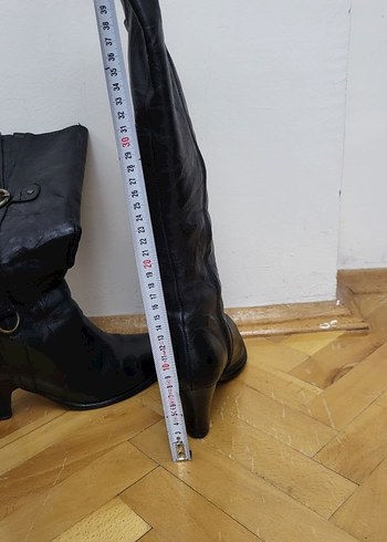 Tokalı Siyah Deri Diz Boyu Kadın Çizme - Görsel 7