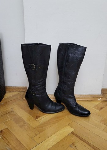 Tokalı Siyah Deri Diz Boyu Kadın Çizme - Görsel 2