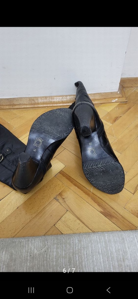 Tokalı Siyah Deri Diz Boyu Kadın Çizme - Görsel 5