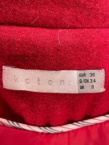 36 Beden kırmızı Renk Koton Kaban %70 İndirimli.