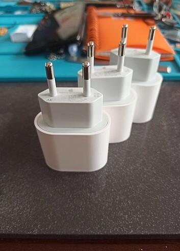 İPHONE ŞARJ ALETİ 