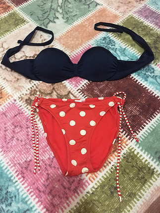 Alt üst bikini takım