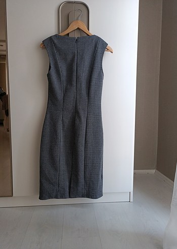 Gri Kolsuz Midi Ofis Elbisesi - Görsel 3