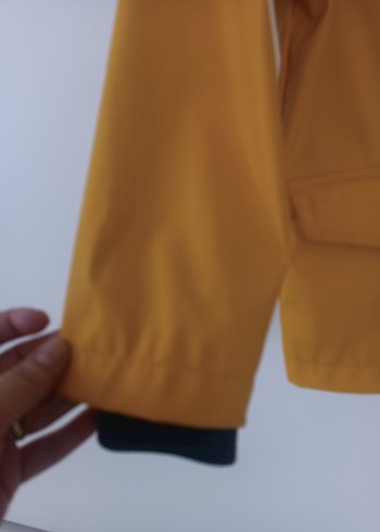 Erkek Çocuk Sarı Fermuarlı Yağmurluk - Görsel 5