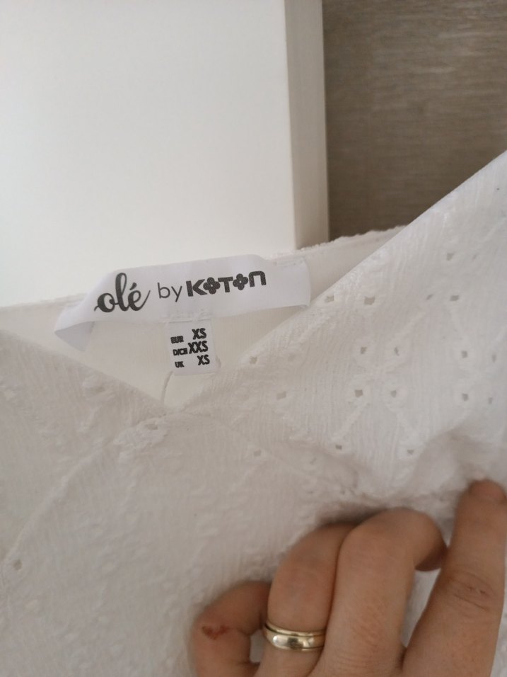 Beyaz Dantel Detaylı Kolsuz Mini Elbise - Görsel 5