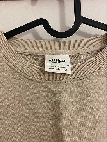 m Beden Pull and bear sweat