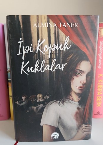 İpi Kopuk Kuklalar - Almina Taner